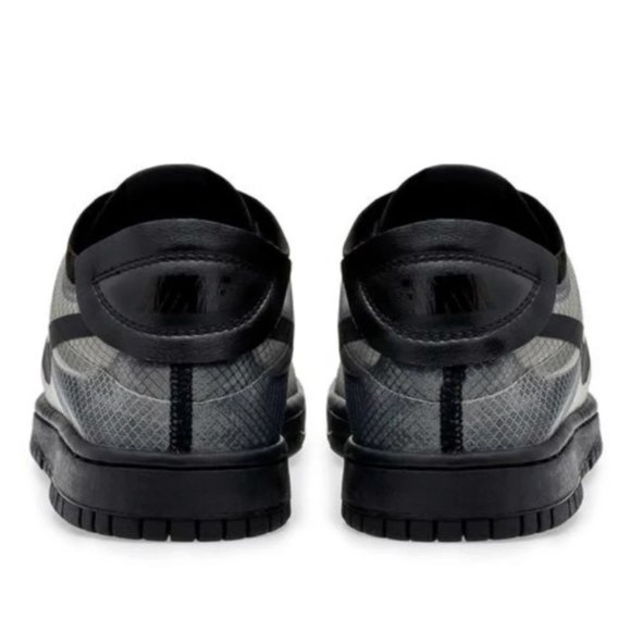 Comme des Garcon x Nike Low Dunks - Picture 4 of 7